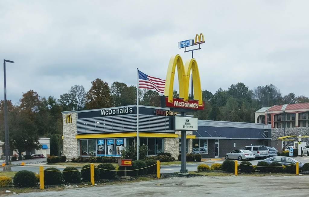 McDonalds | cafe | 481 Gordonsville Hwy, Gordonsville, TN 38563, USA | 6156831000 OR +1 615-683-1000