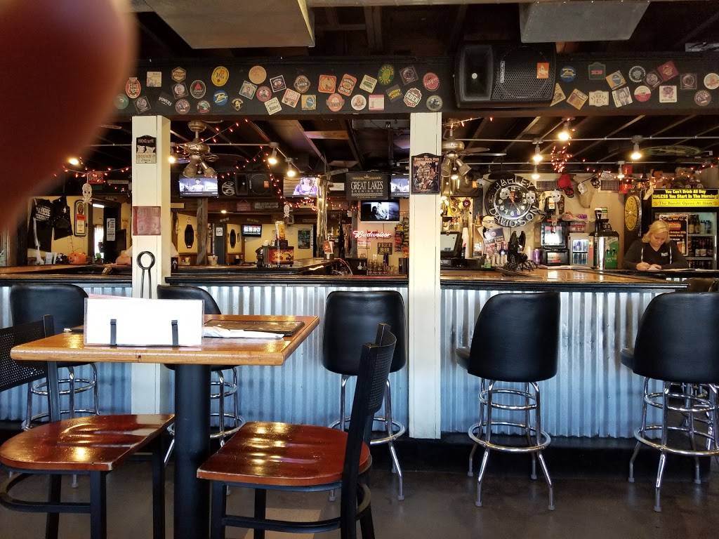 Bandits Roadhouse | restaurant | 1922 W Front St, Berwick, PA 18603, USA | 5707522313 OR +1 570-752-2313