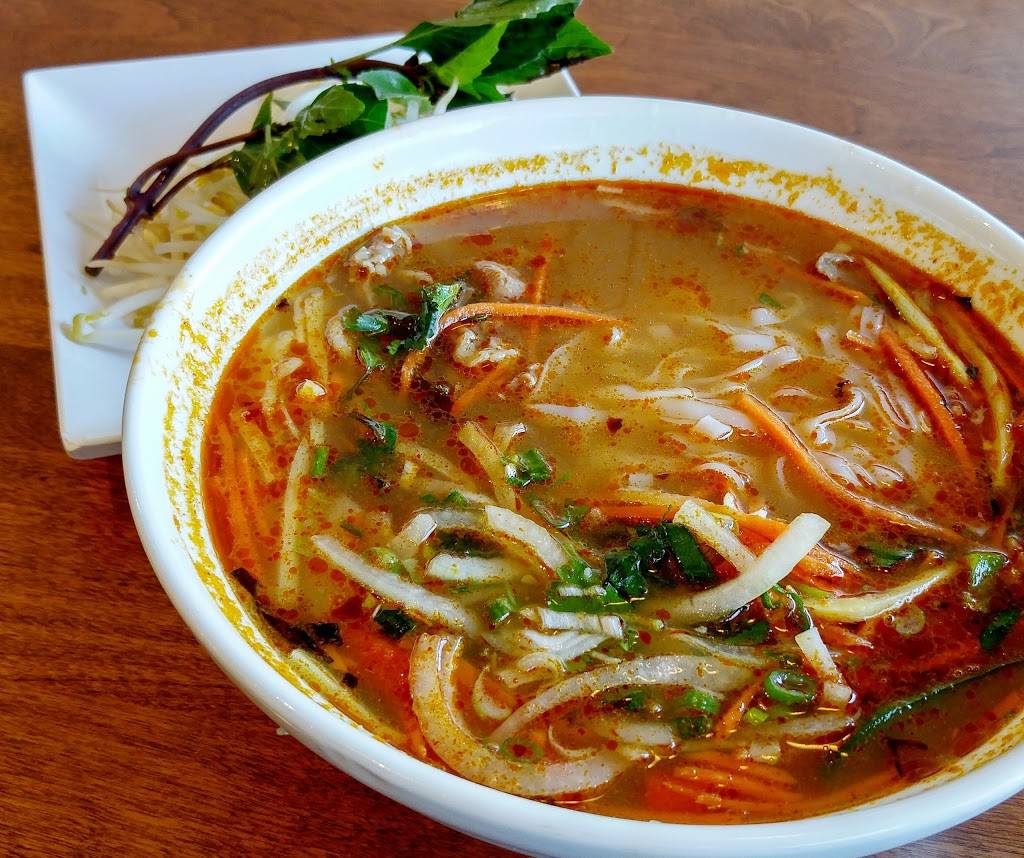 Lac Vien Restaurant | restaurant | 2270 Markham Rd, Scarborough, ON M1B 2W4, Canada | 4167548188 OR +1 416-754-8188