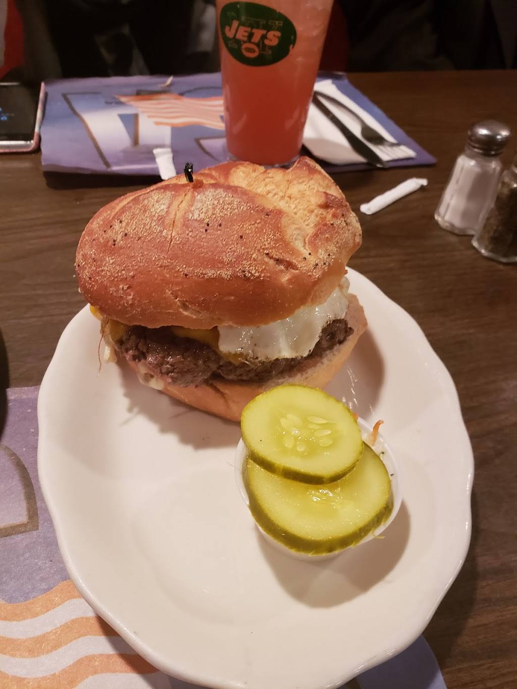 Shortways Barn | restaurant | 991 Goffle Rd, Hawthorne, NJ 07506, USA | 9734239760 OR +1 973-423-9760