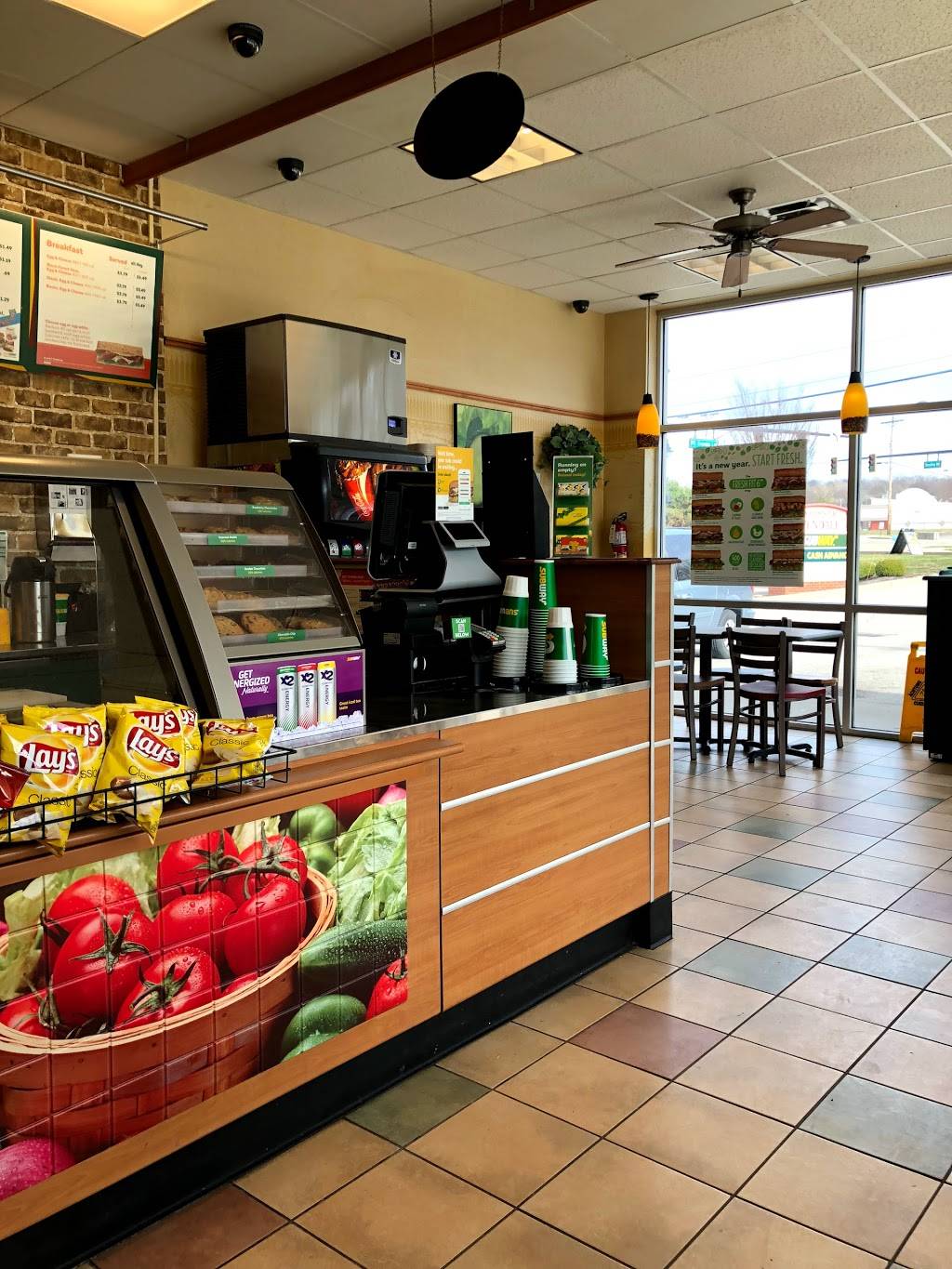 Subway | restaurant | 10325 Reading Rd, Cincinnati, OH 45241, USA | 5135634461 OR +1 513-563-4461