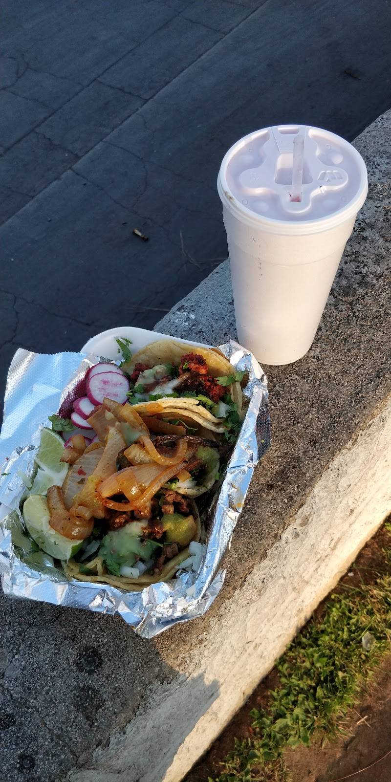 Tacos Manuel | restaurant | Mabury St, Santa Ana, CA 92705, USA | 7147200889 OR +1 714-720-0889