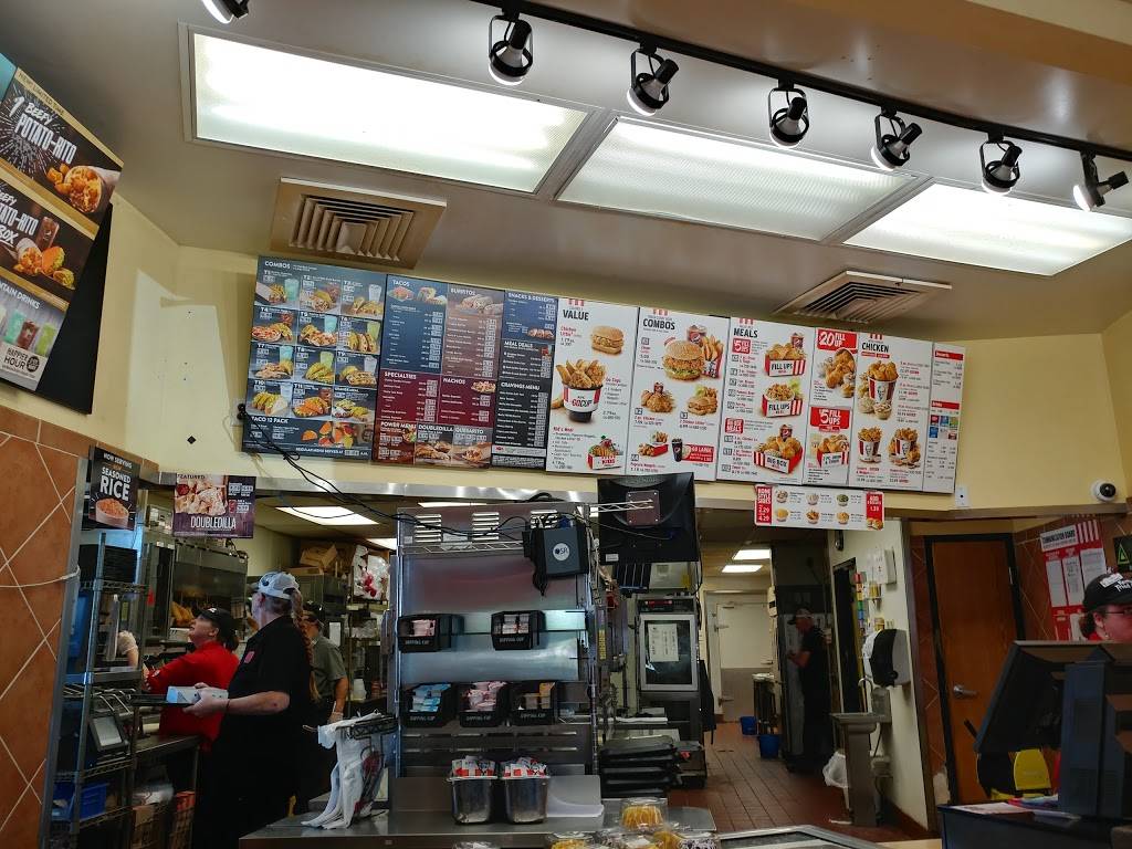 KFC | restaurant | 1300 W 18th St S, Newton, IA 50208, USA | 6417921251 OR +1 641-792-1251