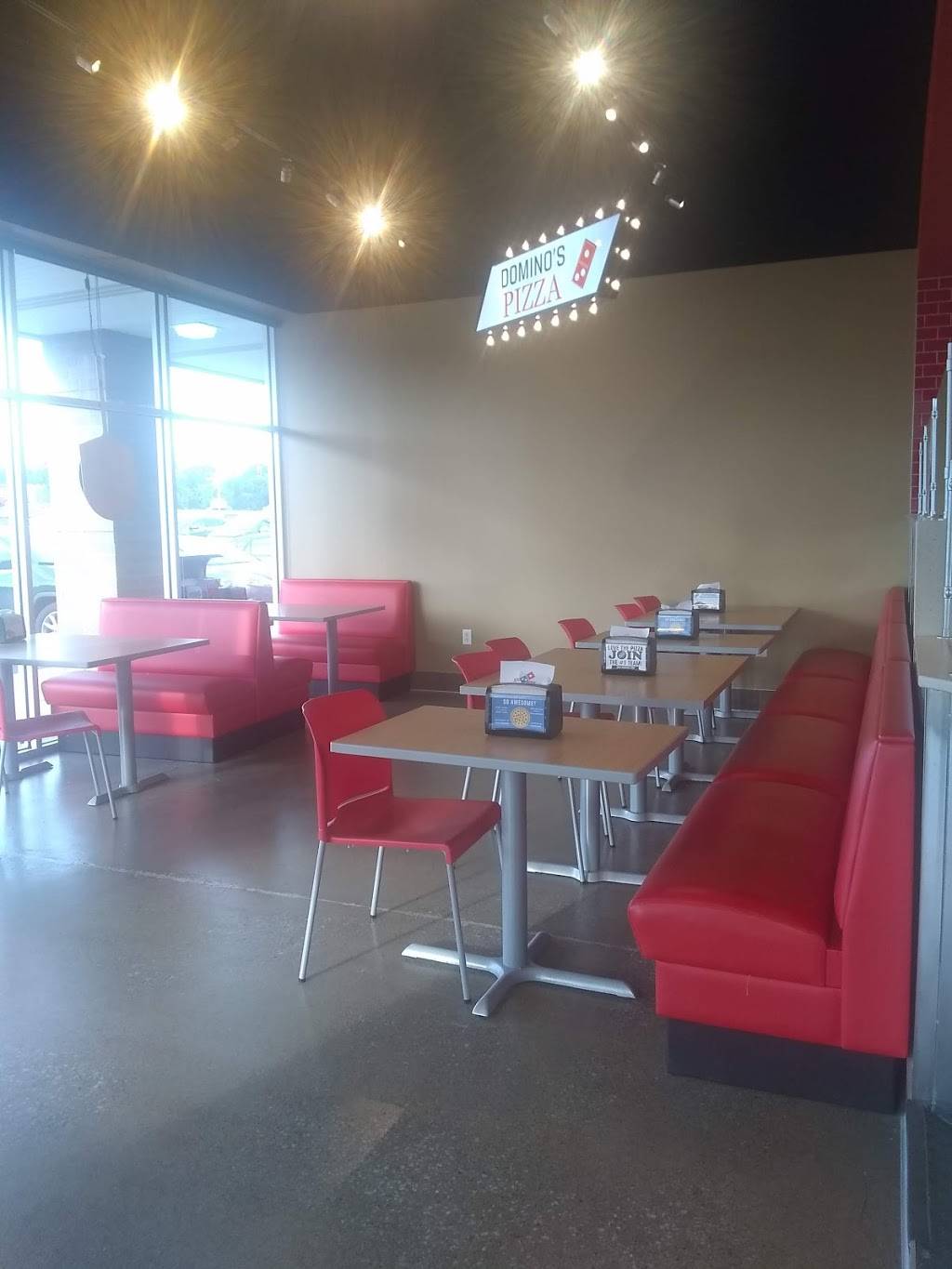 Dominos Pizza | meal delivery | 560 Indian Boundary Rd, Chesterton, IN 46304, USA | 2192503068 OR +1 219-250-3068