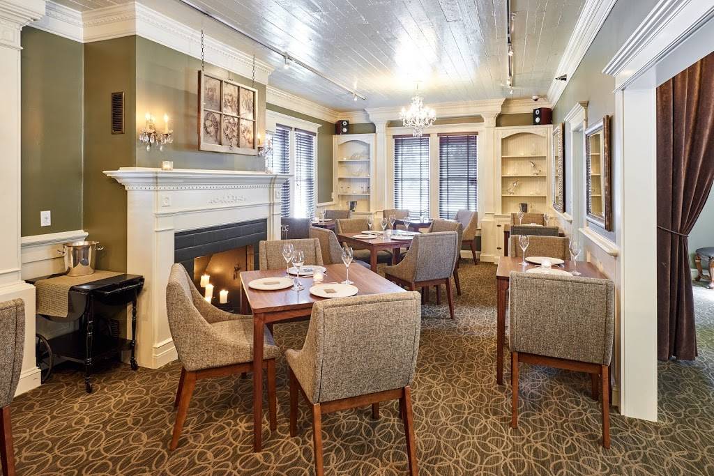 The Painted Lady | restaurant | 201 S College St, Newberg, OR 97132, USA | 5035383850 OR +1 503-538-3850