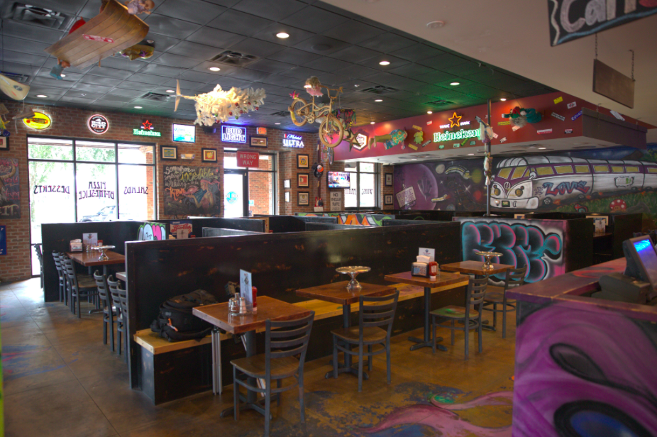 Moon Dog Pie House | restaurant | 116 Bartram Oaks Walk #105, Fruit Cove, FL 32259, USA | 9042873633 OR +1 904-287-3633