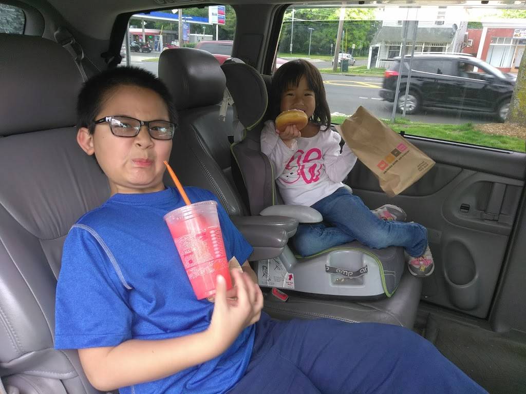 Dunkin | cafe | 1900 Dixwell Ave, Hamden, CT 06514, USA | 2032811640 OR +1 203-281-1640