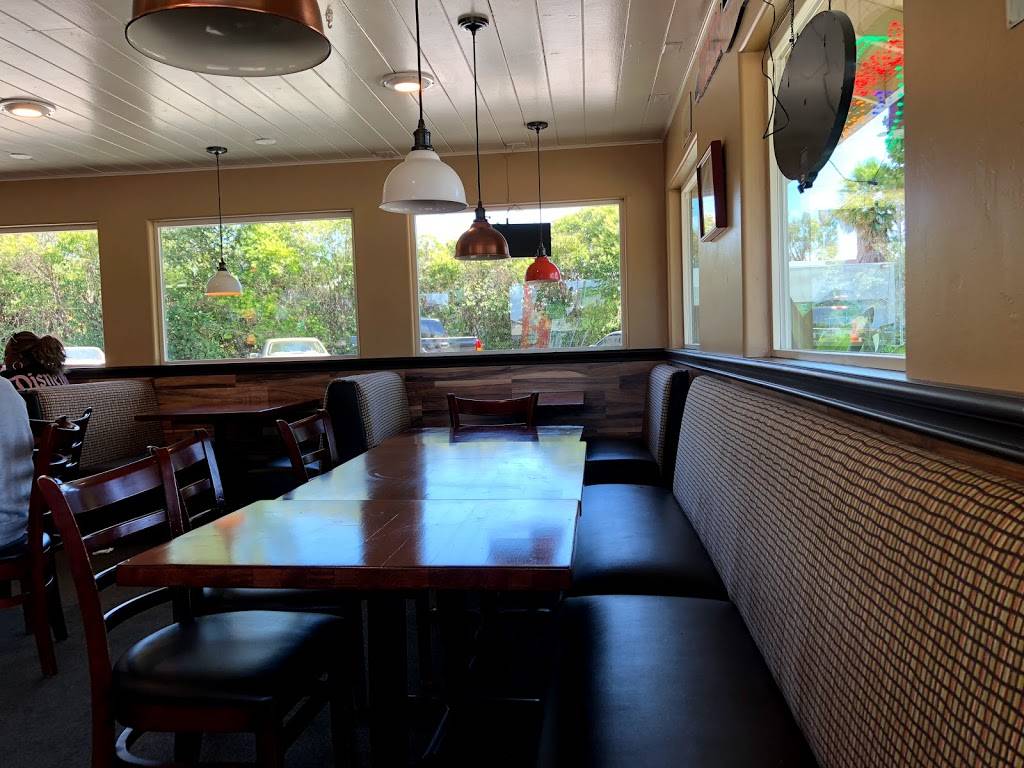 Kirks Steakburgers | restaurant | 2388 S Bascom Ave, Campbell, CA 95008, USA | 4083713565 OR +1 408-371-3565