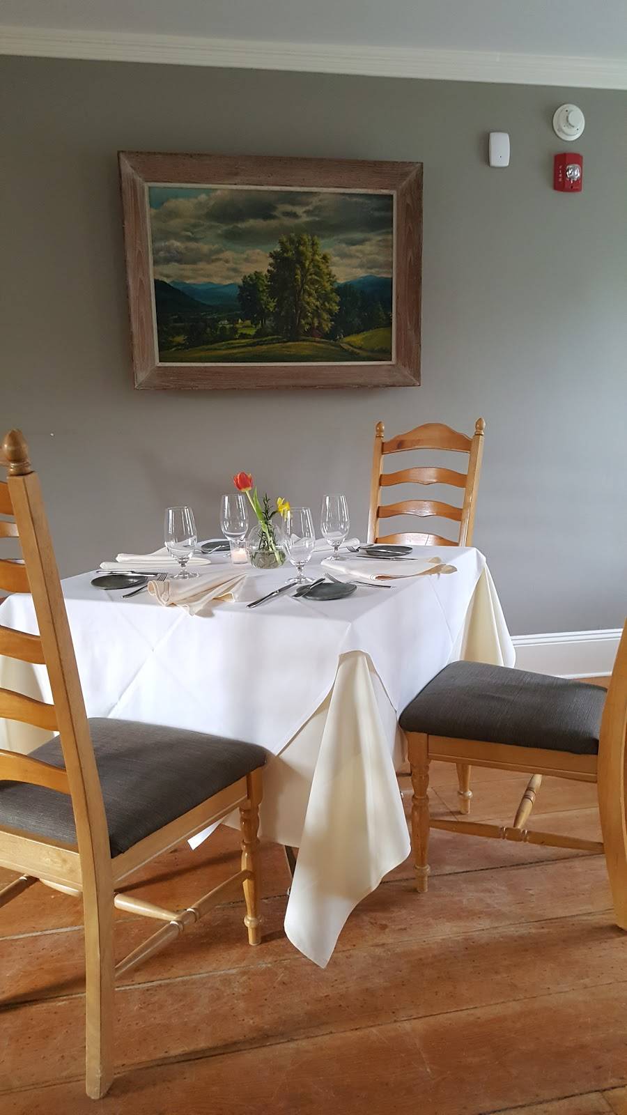 SoLo Farm & Table | restaurant | 95 Middletown Rd, South Londonderry, VT 05155, USA | 8028246327 OR +1 802-824-6327