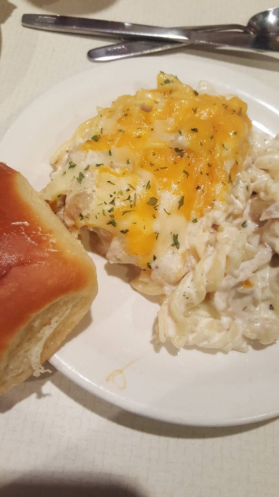 K&W Cafeterias | restaurant | 1661 Westchester Dr, High Point, NC 27262, USA | 3368864422 OR +1 336-886-4422