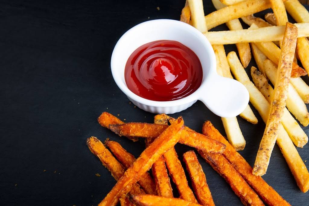 Maoz Vegetarian | restaurant | The Mall at Wellington Green, 10300 Forest Hill Blvd FC103, Wellington, FL 33414, USA | 5616122484 OR +1 561-612-2484