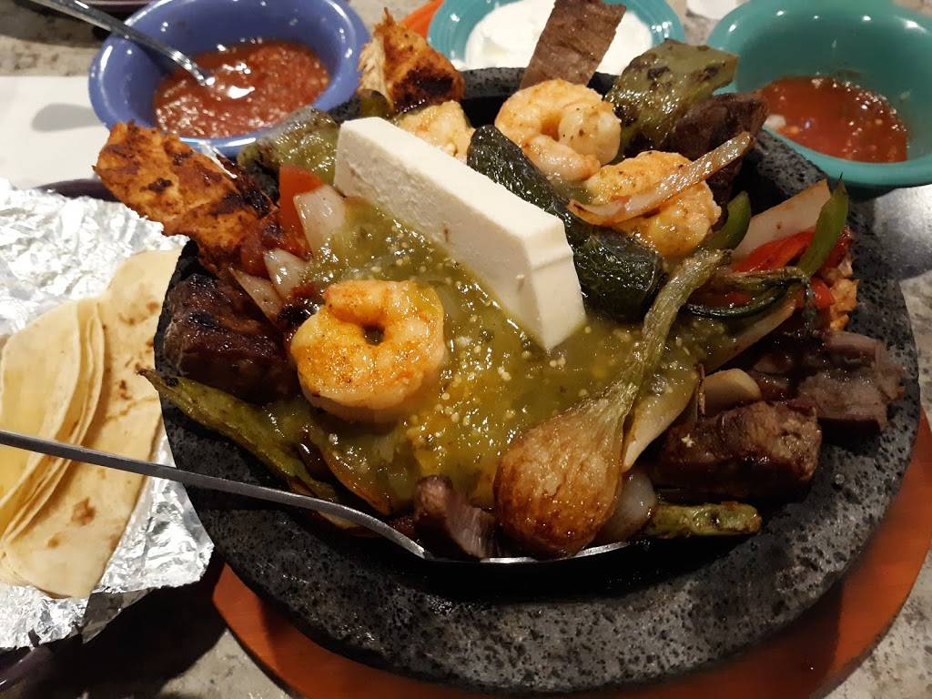 Don Zapatas Mexican Grill | restaurant | 137 Jonestown Rd, Winston-Salem, NC 27104, USA | 3365296000 OR +1 336-529-6000