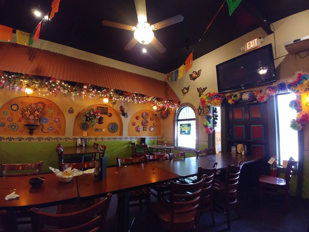 La Tropicana | restaurant | 434 Locust St, Lawrence, KS 66044, USA | 7857493550 OR +1 785-749-3550