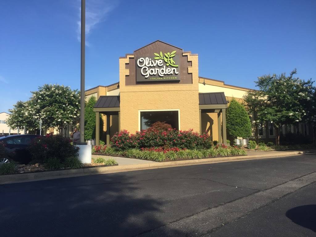 Olive Garden Italian Restaurant | meal takeaway | 1049 W Mercury Blvd, Hampton, VA 23666, USA | 7578258874 OR +1 757-825-8874