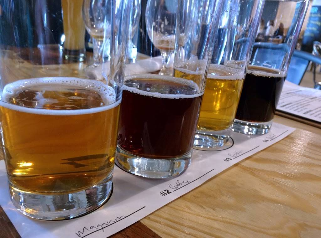 The Old Bakery Beer Company | restaurant | 400 Landmarks Blvd, Alton, IL 62002, USA | 6184631470 OR +1 618-463-1470