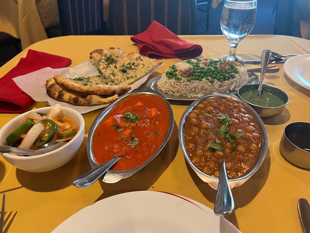 Indias Restaurant | restaurant | 5704 Richmond Ave., Houston, TX 77057, USA | 7132660131 OR +1 713-266-0131