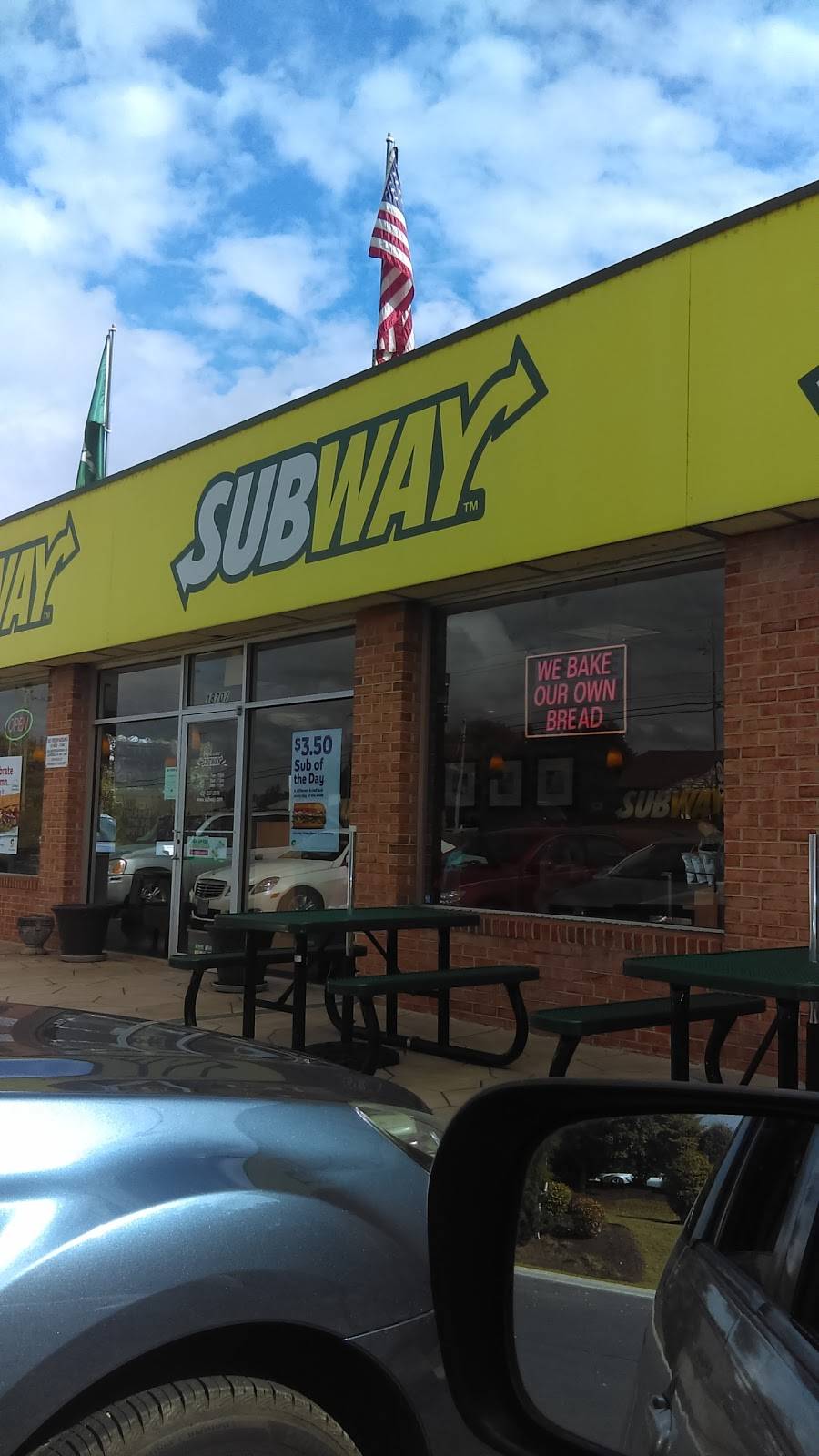 Subway | restaurant | 18707 Forest Rd, Lynchburg, VA 24502, USA | 4342372028 OR +1 434-237-2028