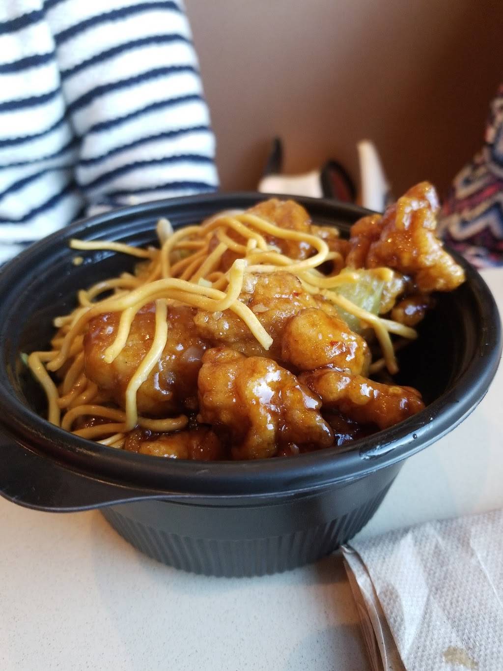 Panda Express | restaurant | 15758 South Fwy, Pearland, TX 77584, USA | 7133403031 OR +1 713-340-3031