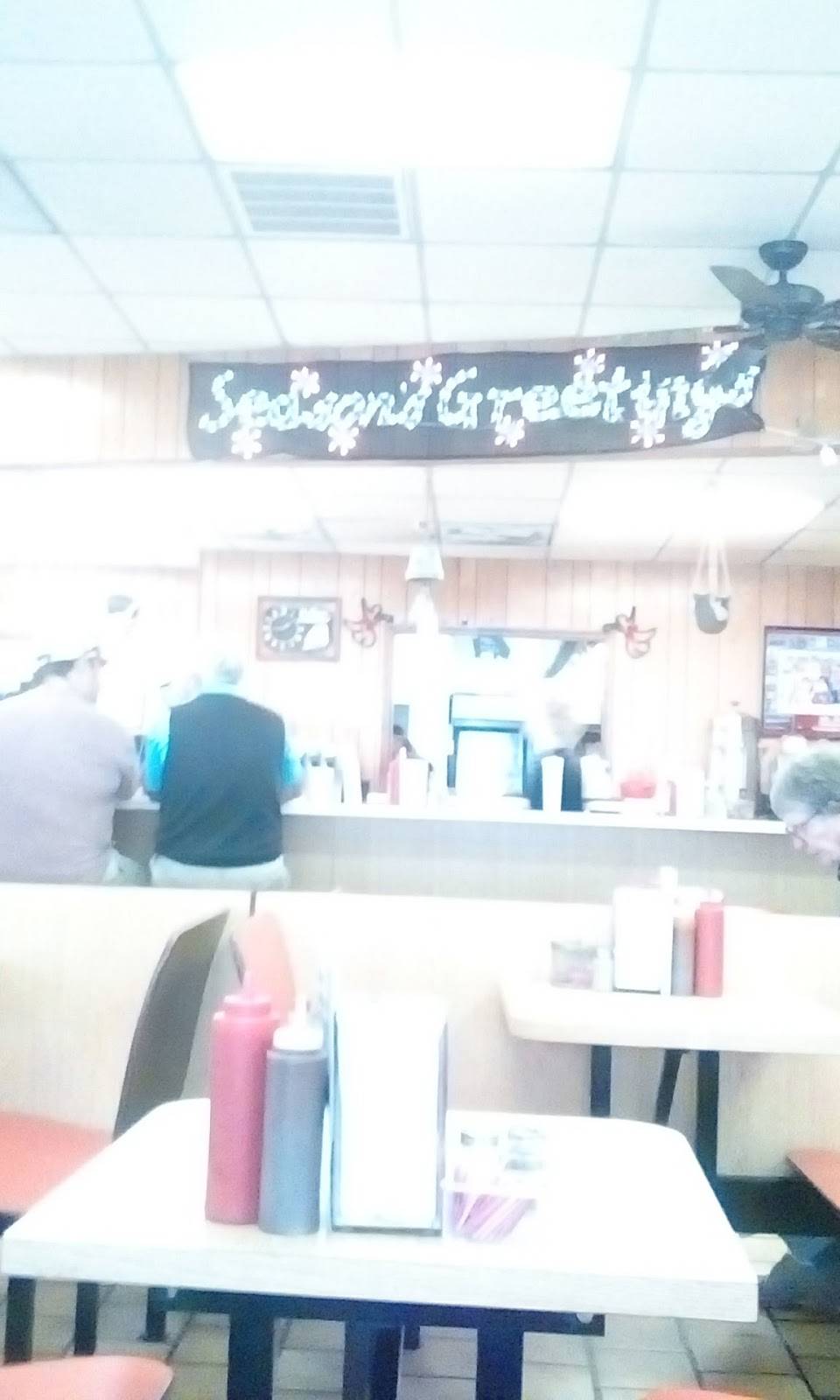 Dixie Pig Barbecue | restaurant | 817 Memorial Blvd N, Martinsville, VA 24112, USA | 2766329082 OR +1 276-632-9082