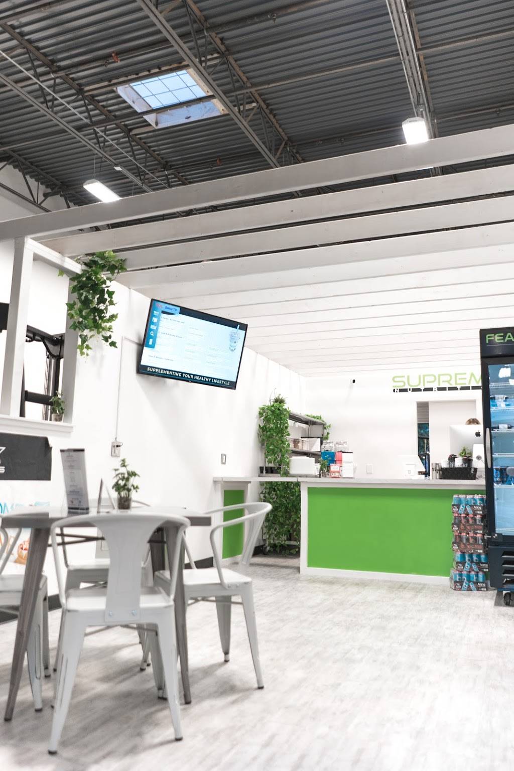 Supreme Nutrition | restaurant | 1050 N Fairway Dr #110 Building I, Avondale, AZ 85323, USA | 6028185778 OR +1 602-818-5778