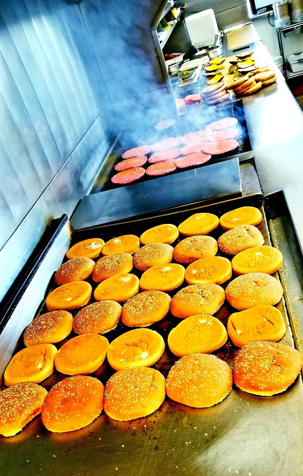 Zogos | restaurant | 3265 Tweedy Blvd, South Gate, CA 90280, USA | 3235643567 OR +1 323-564-3567