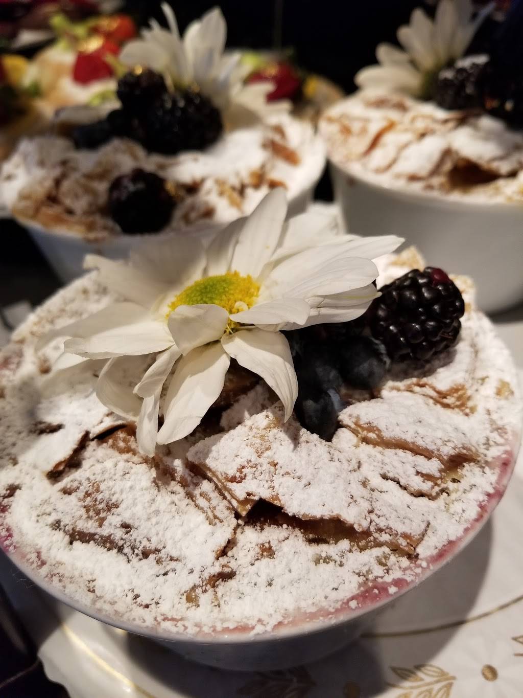 Extraordinary Desserts | bakery | 2870 Fourth Ave, San Diego, CA 92103, USA | 6192942132 OR +1 619-294-2132