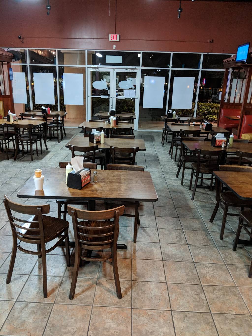 La Granja | restaurant | 4282 Okeechobee Blvd, West Palm Beach, FL 33409, USA | 5616888991 OR +1 561-688-8991