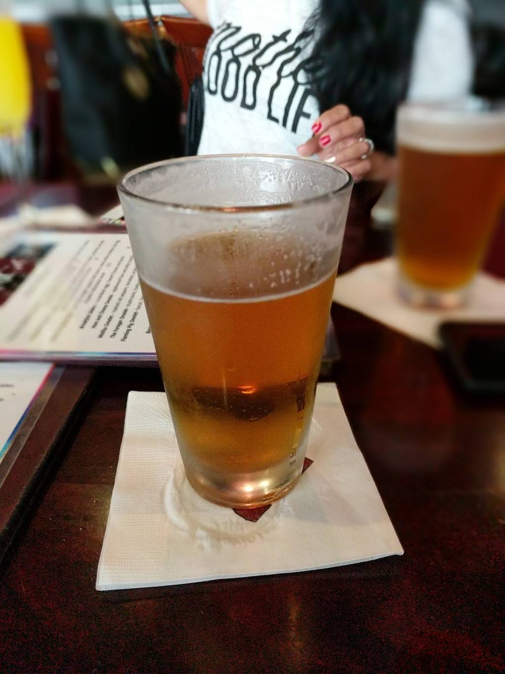 Paragon Bar and Grill | restaurant | 8319 Louise Ave, Northridge, CA 91325, USA | 8189963353 OR +1 818-996-3353