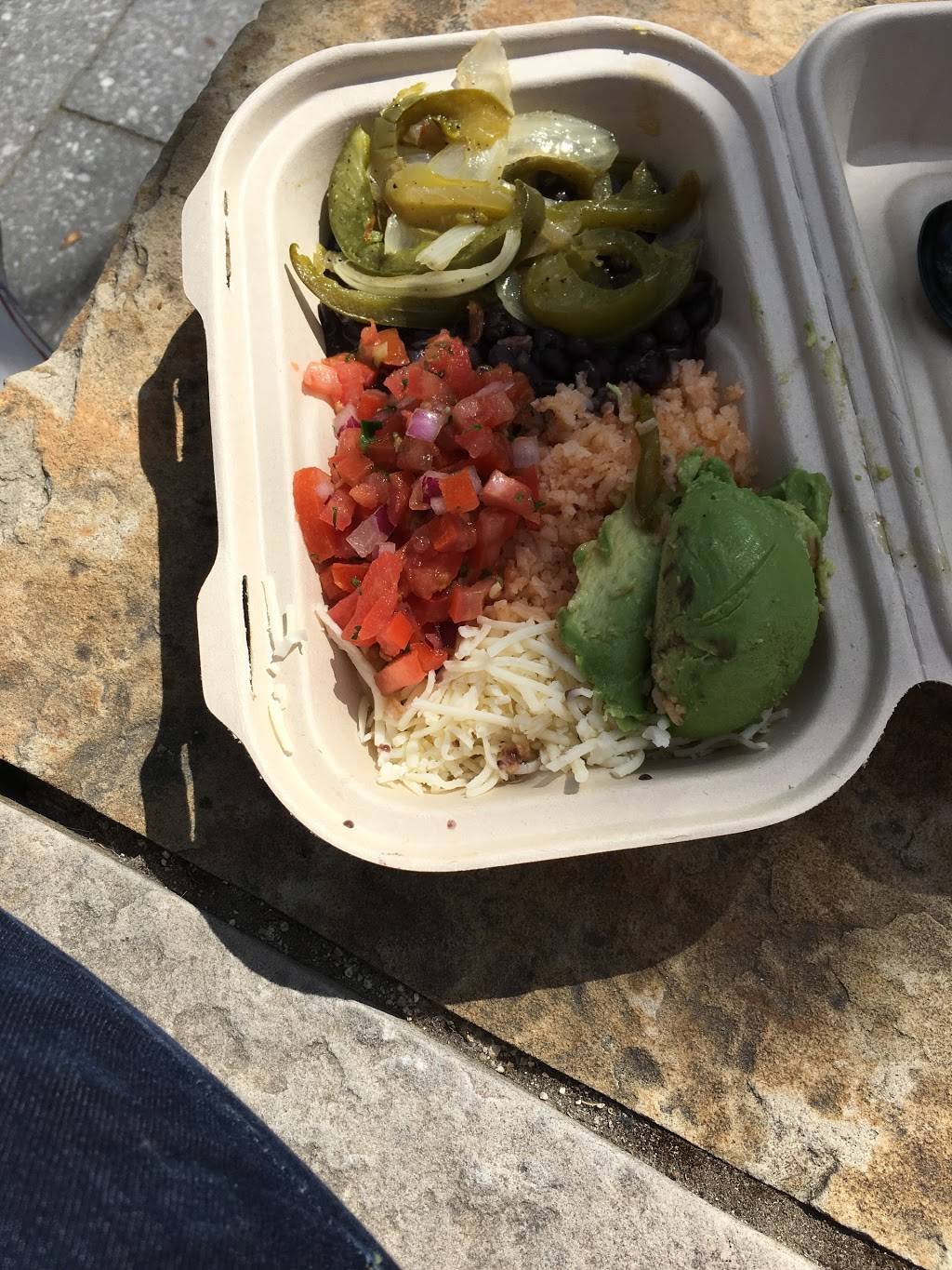 Publico Urban Taqueria | restaurant | 550A Gene Fri, San Francisco, CA 94158, USA | 4159348220 OR +1 415-934-8220