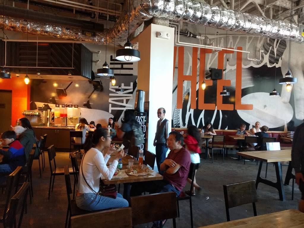 Blaze Pizza | meal takeaway | 3251 20th Ave, San Francisco, CA 94132, USA | 4155730548 OR +1 415-573-0548