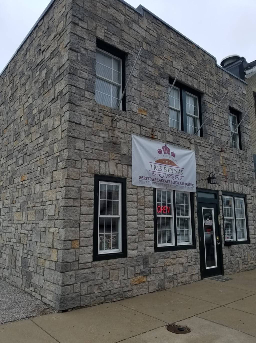 Tres Reynas Latin Cuisine | restaurant | 920 Main St, Evansville, IN 47708, USA | 8125501451 OR +1 812-550-1451