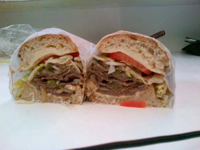 Fabios Pizza | restaurant | 121 Queenston St, St. Catharines, ON L2R 2Z7, Canada | 9056846573 OR +1 905-684-6573