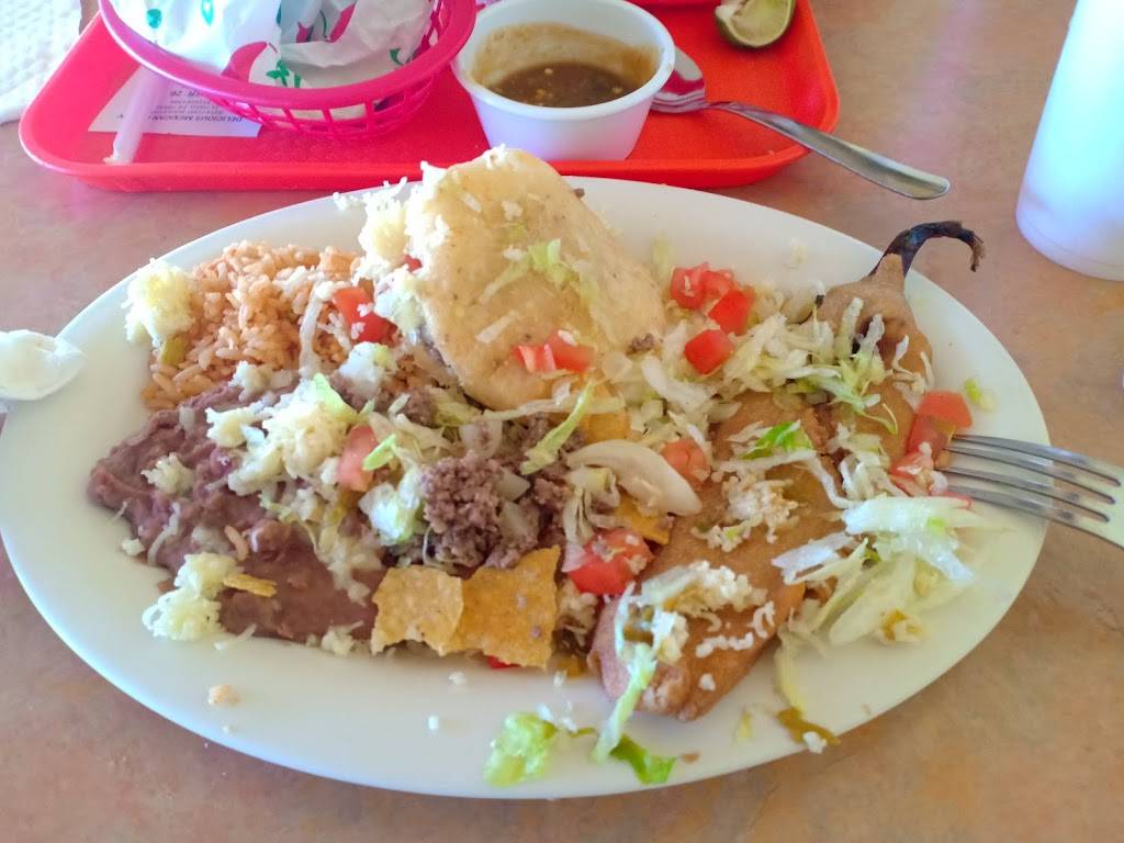 Delicious Mexican Eatery | restaurant | 3314 Fort Blvd, El Paso, TX 79930, USA | 9155661396 OR +1 915-566-1396