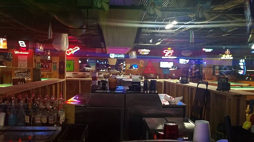 Tally Ho Bar and Grille | restaurant | 7402 N 56th St #902, Tampa, FL 33617, USA | 8139849223 OR +1 813-984-9223