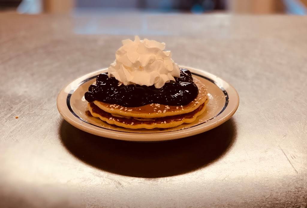 Coachman Family Restaurant | restaurant | 22996 US Hwy 19 N, Clearwater, FL 33765, USA | 7277258821 OR +1 727-725-8821