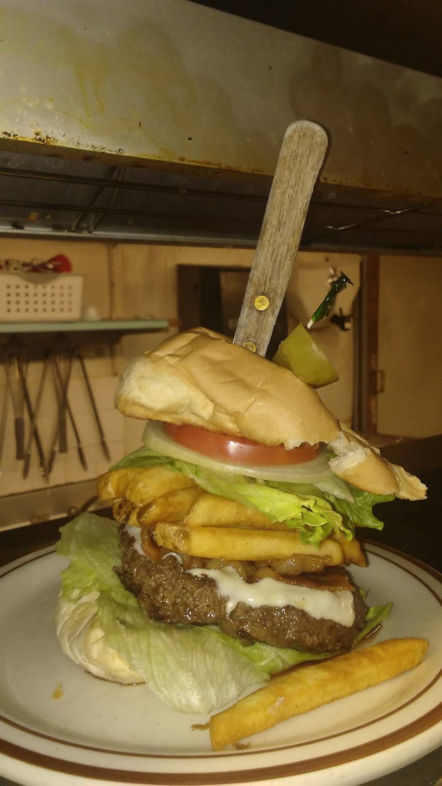 Muhleisens | restaurant | 60 N Main St, Almond, NY 14804, USA | 6072768811 OR +1 607-276-8811