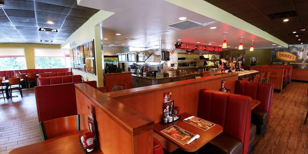 Dennys | restaurant | 4541 Macey Ln, Lake Wales, FL 33859, USA | 8636798923 OR +1 863-679-8923