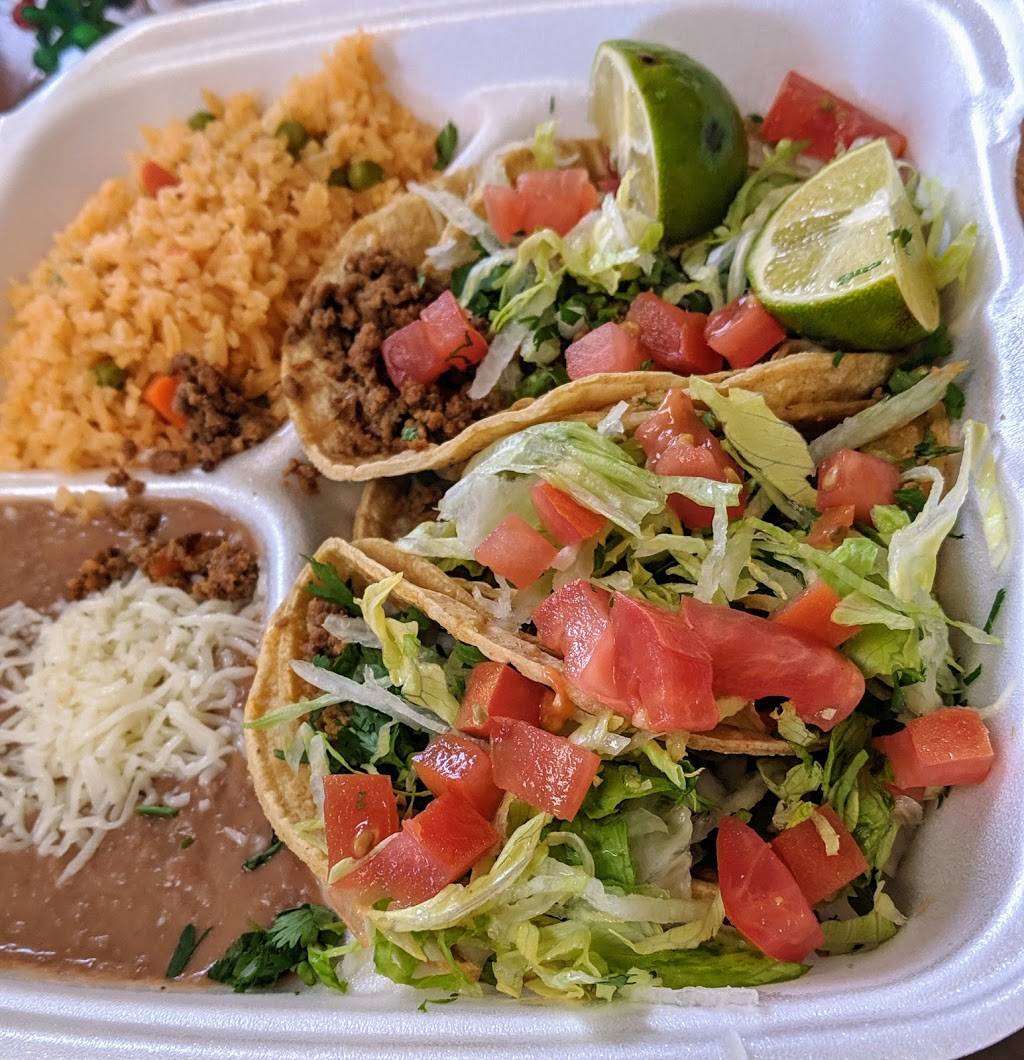 El Rey Mexican Products | restaurant | 5200 W Oklahoma Ave, Milwaukee, WI 53219, USA | 4145415200 OR +1 414-541-5200