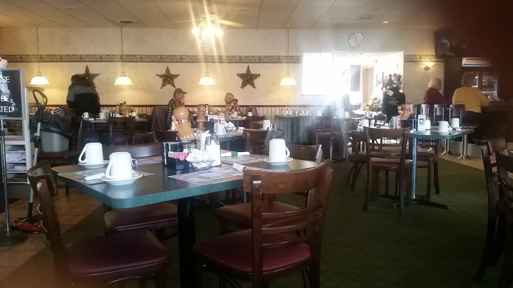 Bay Motel & Family Restaurant | restaurant | 1301 S Military Ave, Green Bay, WI 54304, USA | 9204943441 OR +1 920-494-3441