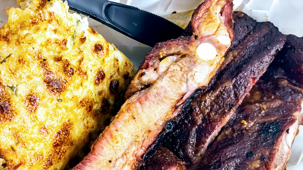 SmoQued Kitchen | restaurant | 90 Charter Oak Ave, San Francisco, CA 94124, USA | 6282080163 OR +1 628-208-0163