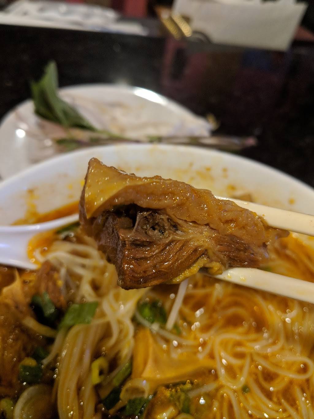 Thanh Thanh 2 | restaurant | 782 Forest Ave, Portland, ME 04103, USA | 2078281114 OR +1 207-828-1114