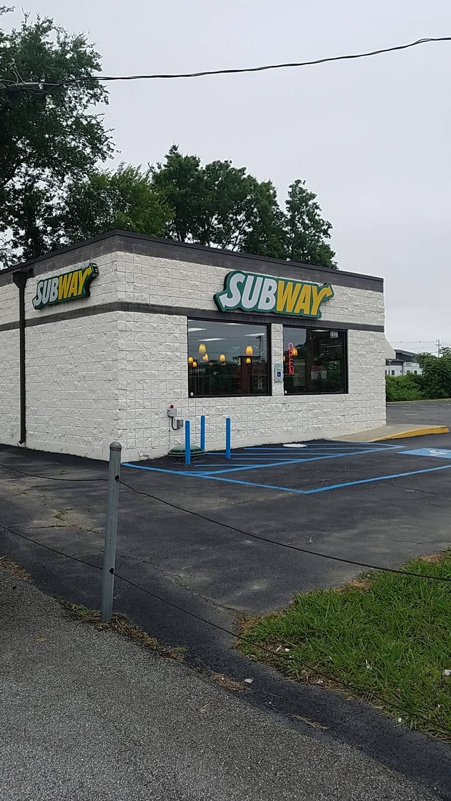 Subway Restaurants | restaurant | 3127 Broad St, Chattanooga, TN 37408, USA | 4237563850 OR +1 423-756-3850