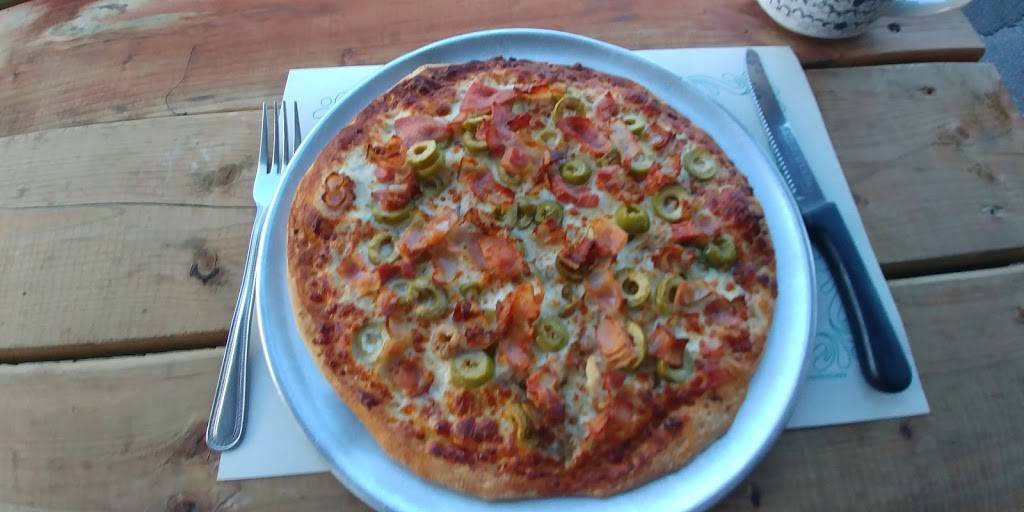 Erman Pizza | restaurant | 3628 Avenue des Églises, Charny, QC G6X 1X3, Canada | 4188324000 OR +1 418-832-4000