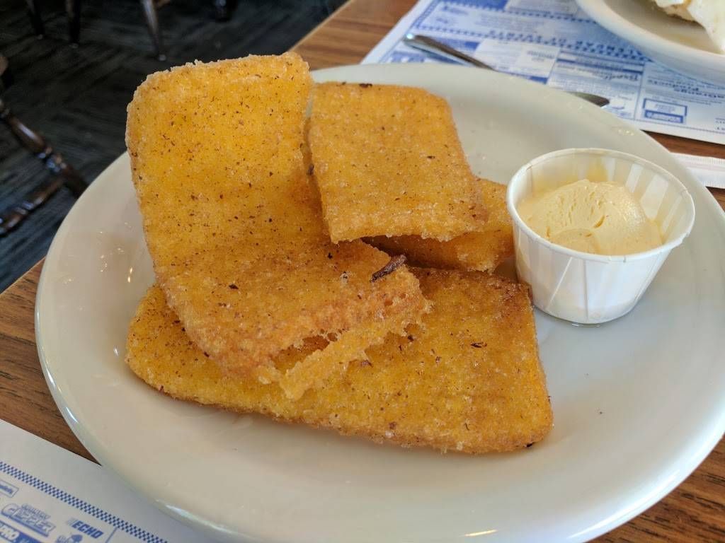 Village Kitchen | restaurant | 109 N Superior St, Angola, IN 46703, USA | 2606659053 OR +1 260-665-9053