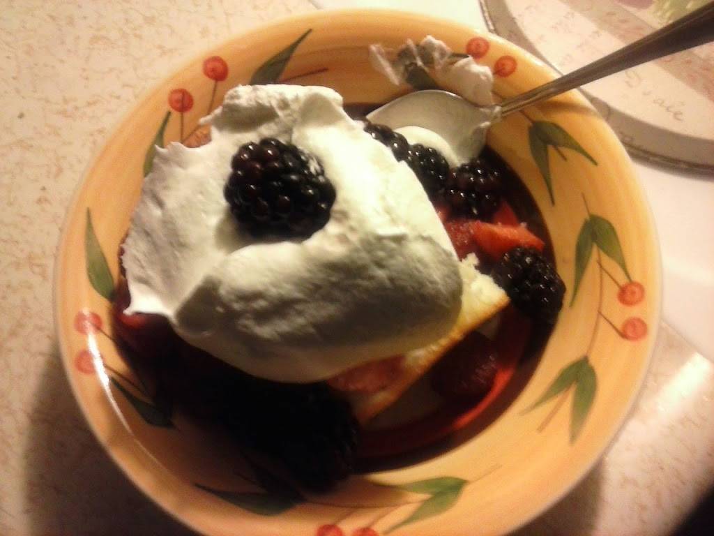 Peace, Love and Little Donuts of North Canton | bakery | 1310 S Main St, North Canton, OH 44720, USA | 3305266123 OR +1 330-526-6123