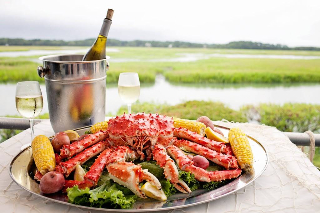 The Crazy Crab | restaurant | 104 William Hilton Pkwy, Hilton Head Island, SC 29926, USA | 8436815021 OR +1 843-681-5021