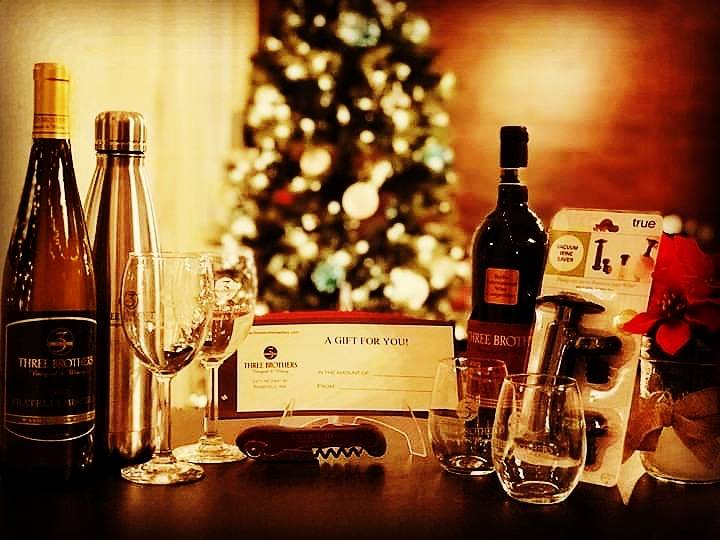 Three Brothers Vineyard and Winery | restaurant | 2411 NE 244th St, Ridgefield, WA 98642, USA | 3608872085 OR +1 360-887-2085