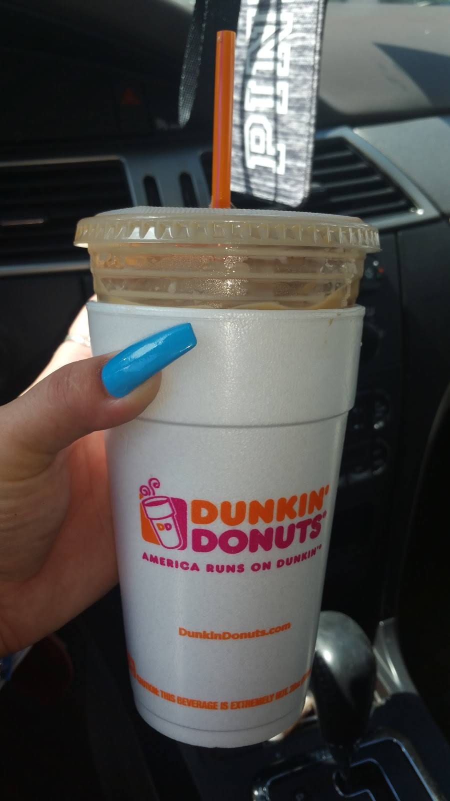 Dunkin | bakery | 216 Elm St, Manchester, NH 03101, USA | 6036220998 OR +1 603-622-0998