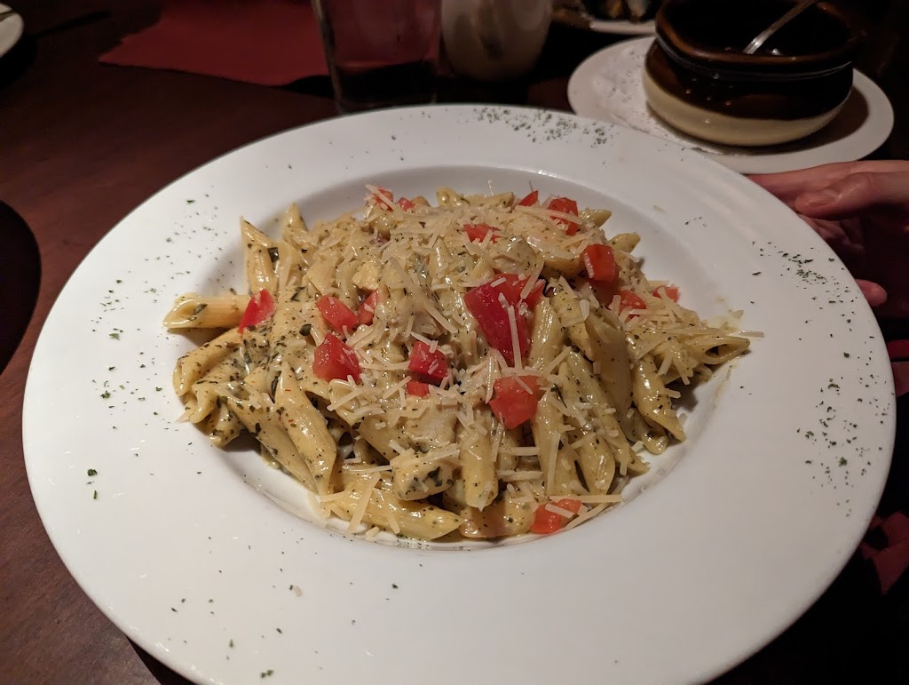 Strings Italian Cafe | restaurant | 322 W Miner St, Yreka, CA 96097, USA | 5308427704 OR +1 530-842-7704