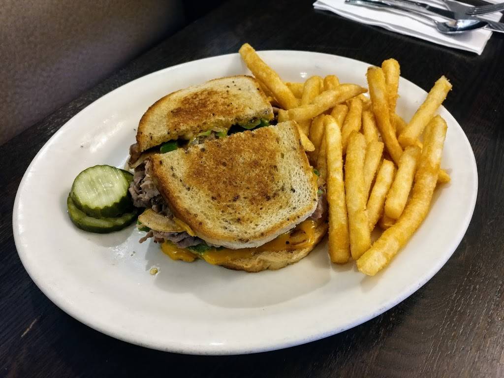 Hi-View Restaurant | restaurant | 425 W St Charles Rd, Villa Park, IL 60181, USA | 6306276611 OR +1 630-627-6611